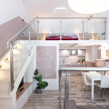 Apartment Romeo And Juliet